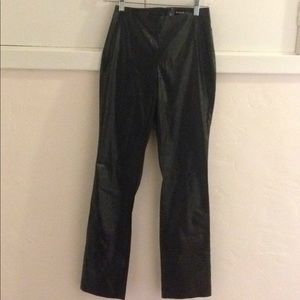 Bebe croc faux leather pant sz 0
